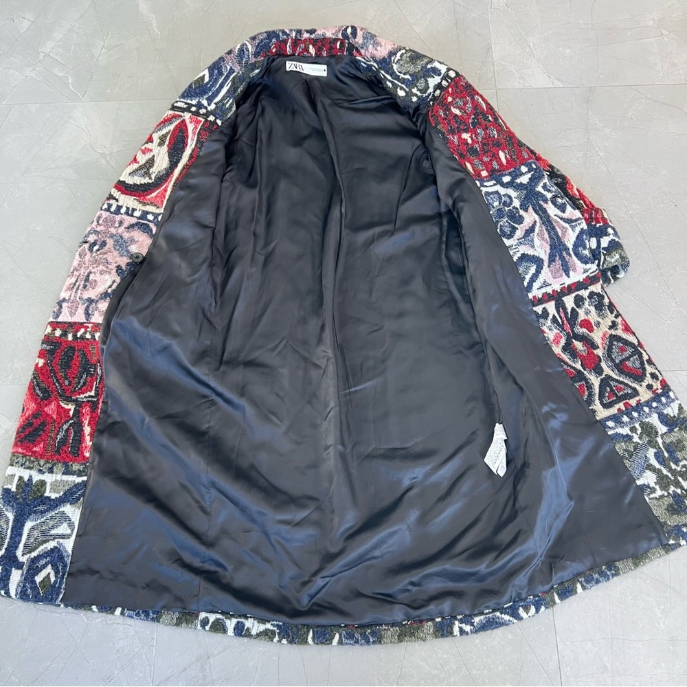 Zara Multicolor Patterned Coat - Picture 13 of 16